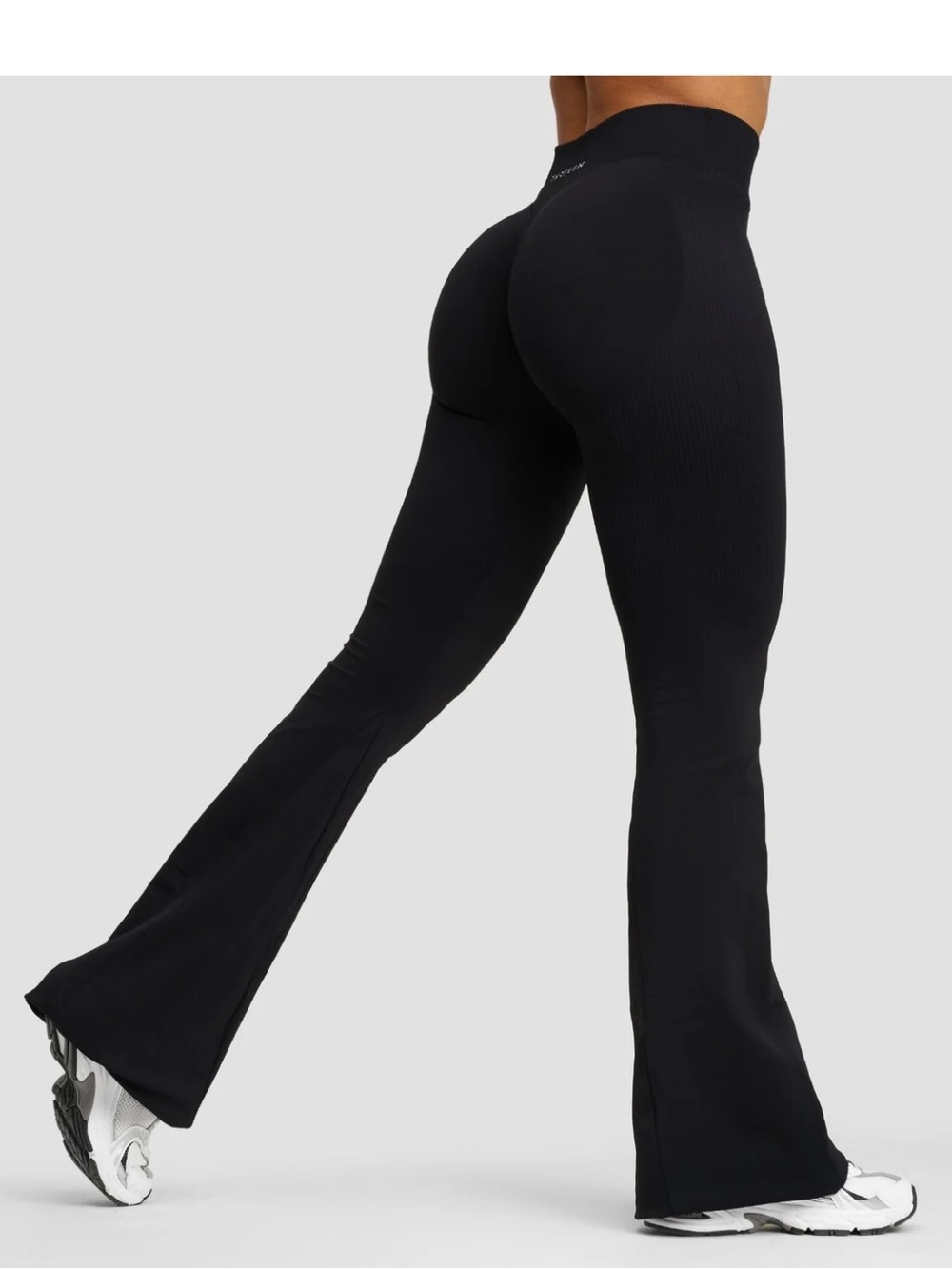High-Waist Black Flare Leggings – Sculpting Boot-Cut Pant
